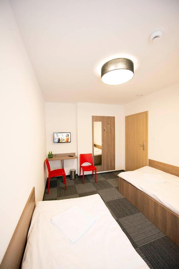 Hostel Sms Free Parking 비드고슈치 외부 사진